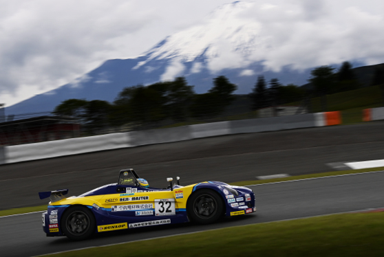 2025 KYOJO VITA レース風景01 株式会社ミハラレーシング